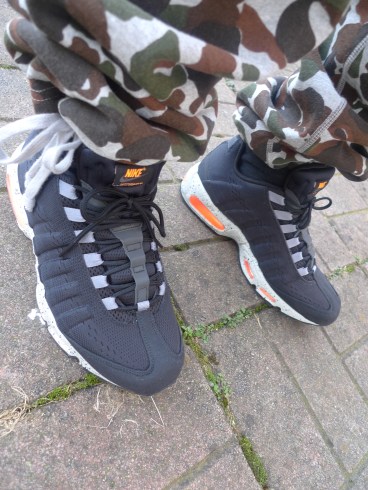 Nike Air Max 95 EM Honolulu