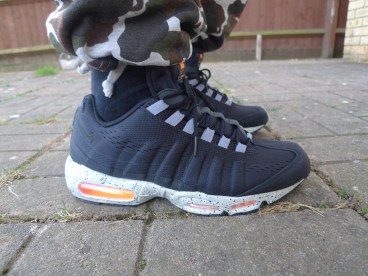 Nike Air Max 95 EM Honolulu 3